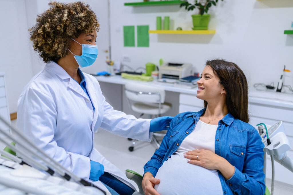If I am Pregnant – Should I Still go to the Dentist?